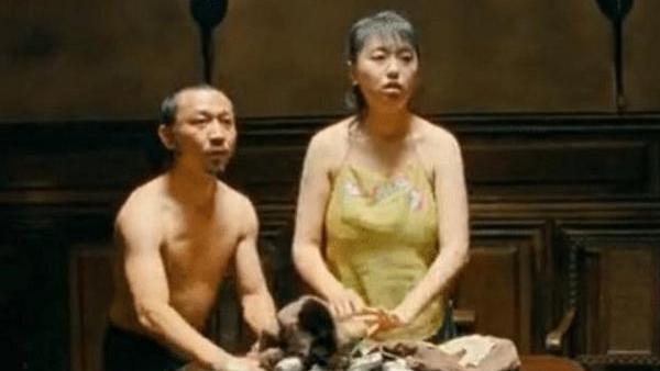 赵铭|10年前的《让子弹飞》，那个为电影献身的肚兜女生赵铭，现状如何