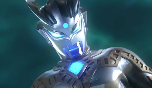 坂本|奥特曼：光辉赛罗刚登场的时候这么强，怎么现在成辅助形态了呢？