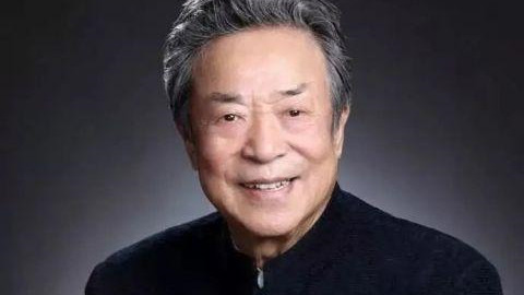 李光羲|歌唱家李光羲去世，早前与妻子骑车上街显精神，最后演出照曝光