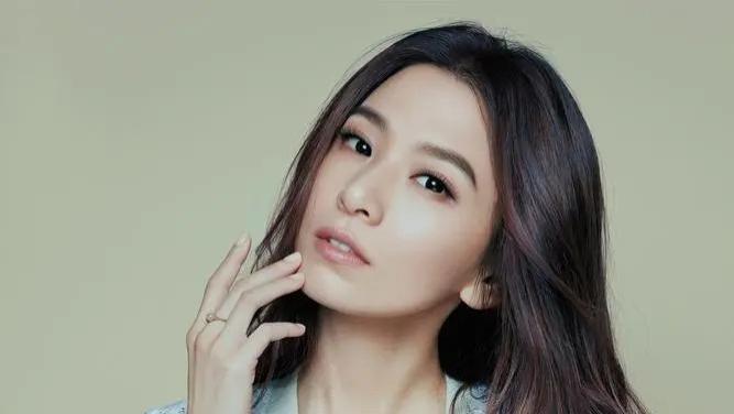 田馥甄|田馥甄的一席话，让那些整天抱怨的女星们尴尬了，这才有明星的样子