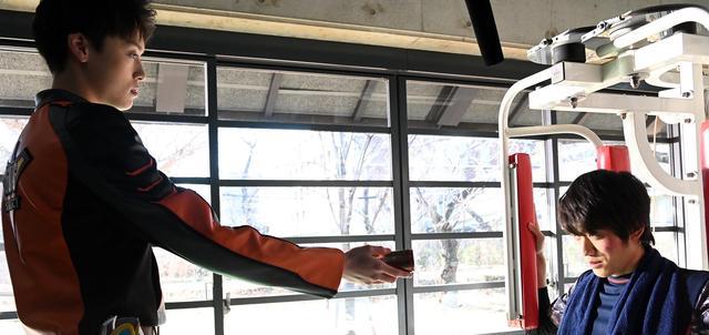 非人哉|德凯奥特曼8月剧照汇总魔法师剑悟帅气回归扳机与德凯帅气共战