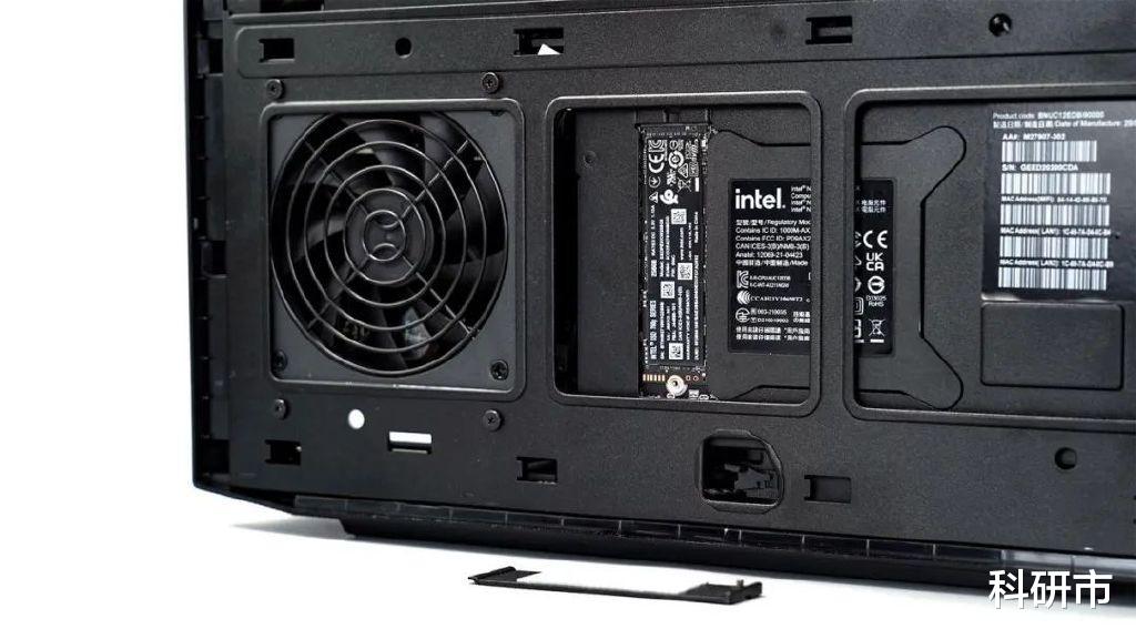 显卡|测评|12代桌面级酷睿i9处理器加持!英特尔NUC飞龙峡谷究竟有多强?