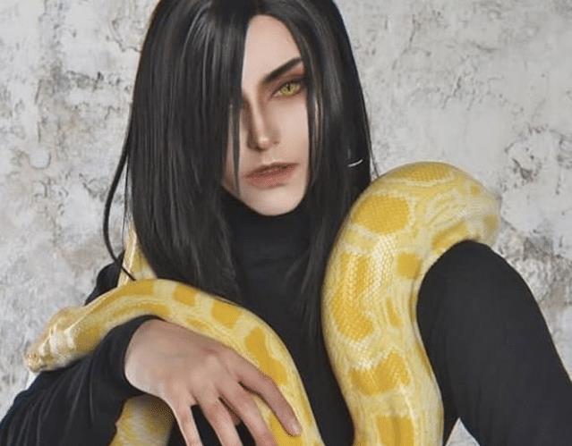 火影忍者|火影忍者绝美COS：雏田美出天际，大蛇丸带蟒蛇玩COS！