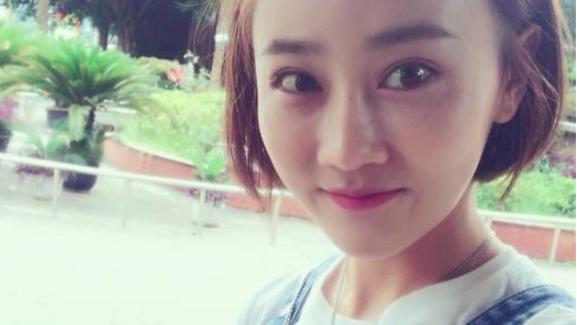 翟星月|《乡爱》苏玉红：一场演出600块，每星期演三场，赚钱不够还房贷