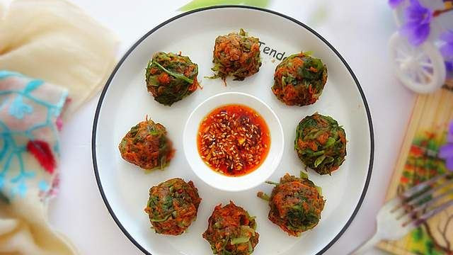 胡萝卜 春分前后，这菜要常吃，团一团蒸一蒸，美味又健康，早知早受益！