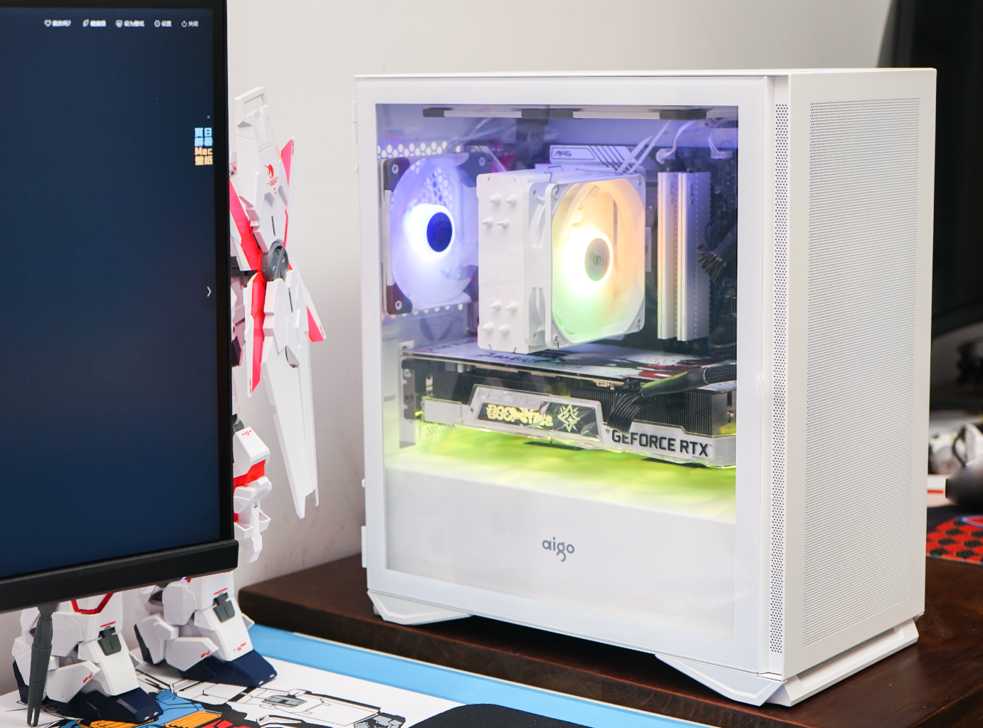 aigo|镂空设计加持,性能释放更澎湃!aigo YOGO M2高性能版机箱评测