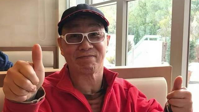 蔡国权|香港知名歌手近况曝光！独自住养老院，瘫痪20年以轮椅代步