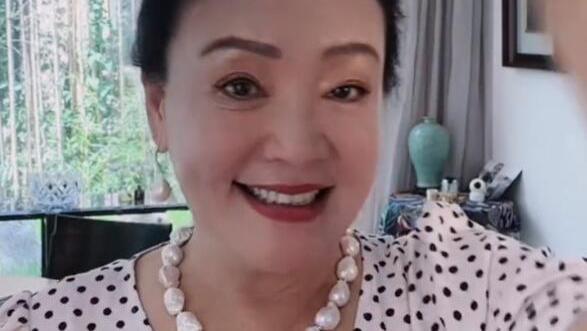 汪小菲|汪小菲道歉后，张兰讽刺大S手段强，都是公关好的，自己不是对手