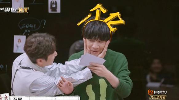 撒贝宁|《明侦》新格局？吴昕被叫女版撒贝宁引争议，大张伟有鬼鬼那味儿