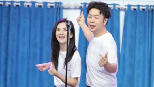 沈梦辰|沈梦辰杜海涛结婚，沈梦辰曾幻想的伴郎团梦破灭，仅一人送了祝福