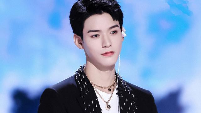 |被封杀后首发声，曝光CP另一人的恶劣行径，他才是“内娱真疯子”