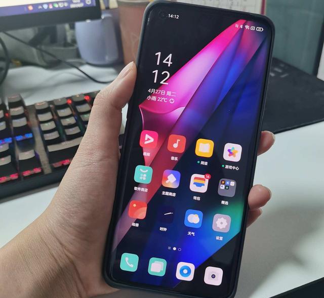 OPPO|降价一千多！4500mAh电池+60倍显微镜头，这款OPPO旗舰很良心！