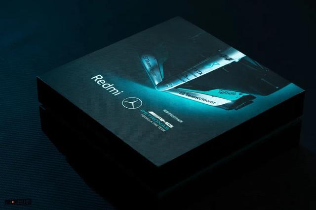 红米手机|图赏：Redmi K50 至尊冠军版可能是今年最帅的小米手机