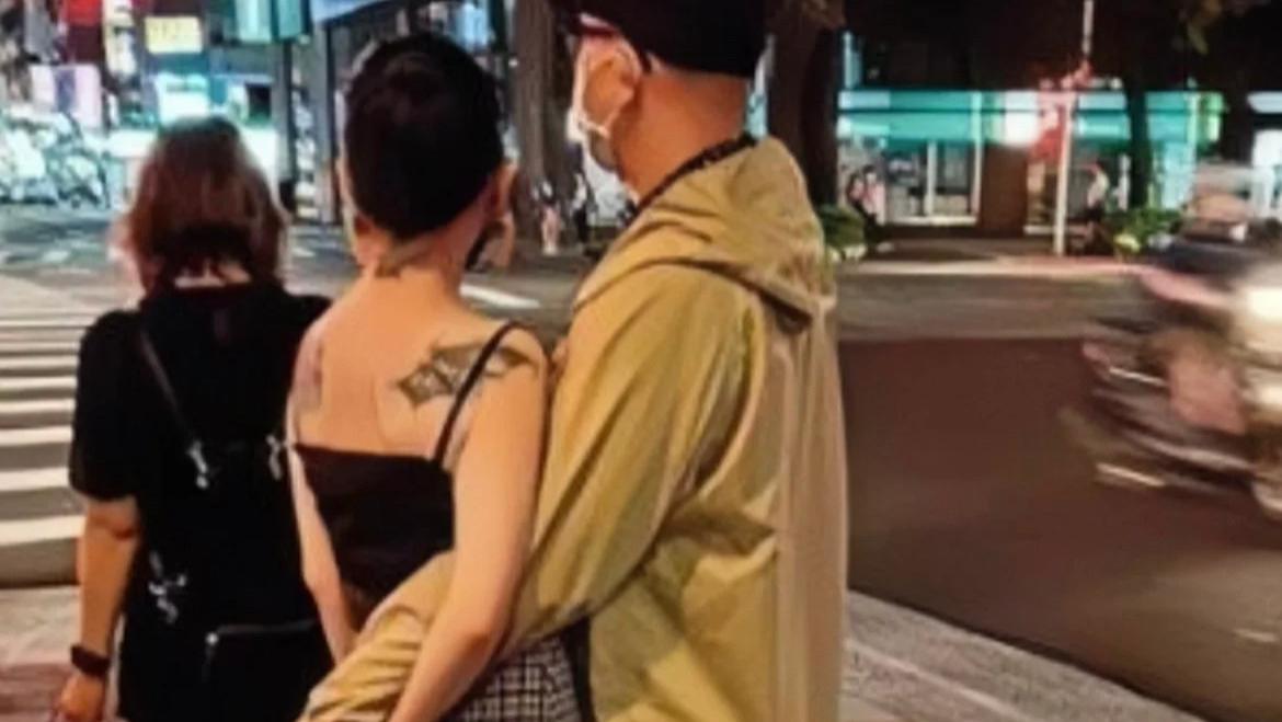 具俊晔|大S具俊晔台湾街头亲密相拥，搂腰、手指相扣……真爱认证！