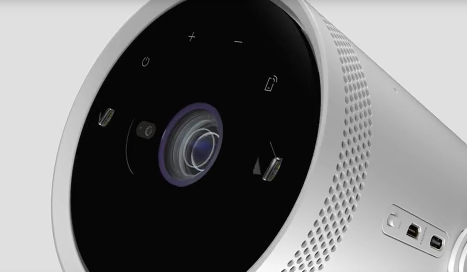 三星|三星The Freestyle 用户可坐卧追剧