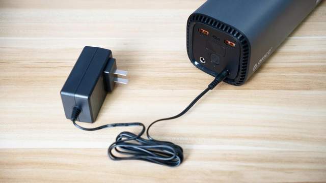 笔记本|多充电协议支持，39000mAh超大电量，ORICO AT150户外电源测评