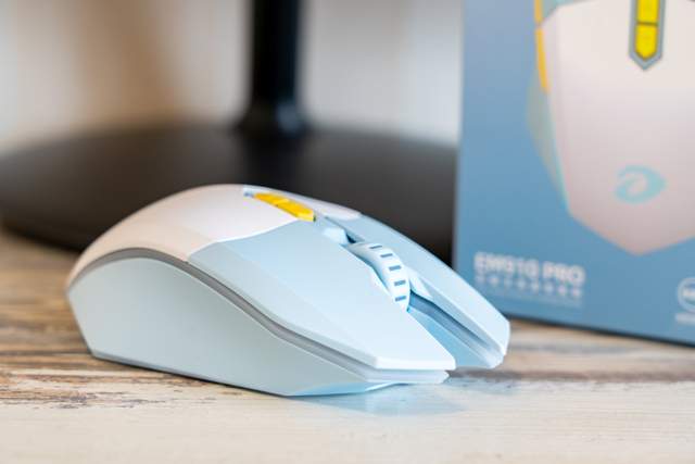 达尔优|手感舒适定位精准,达尔优EM910 pro双模无线游戏鼠标体验