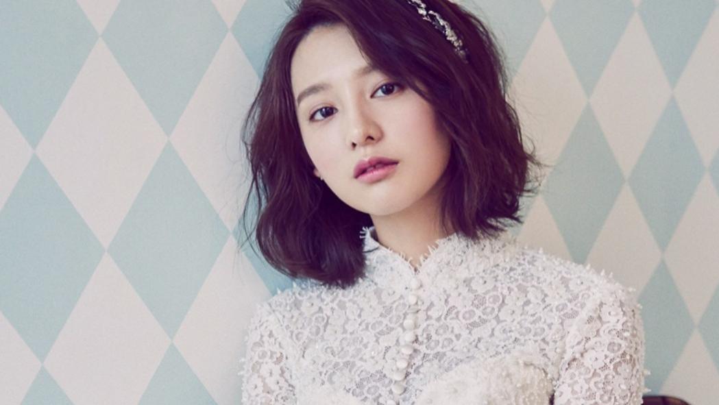 李钟硕|她曾和李钟硕传出绯闻，演了5年女二号后，终当上女主后走红