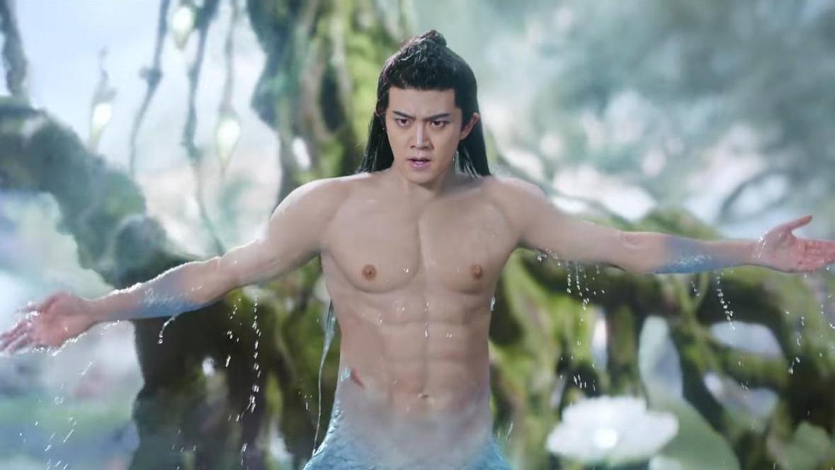 与君初相识·恰似故人归|“绝世男鲛人”别硬演，有人是惊艳时光，有人却成了“灾难现场”