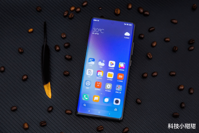液晶显示器|小米MIX5搭载徕卡镜头+骁龙8GEN2,诚意满满,MIX4已降至冰点