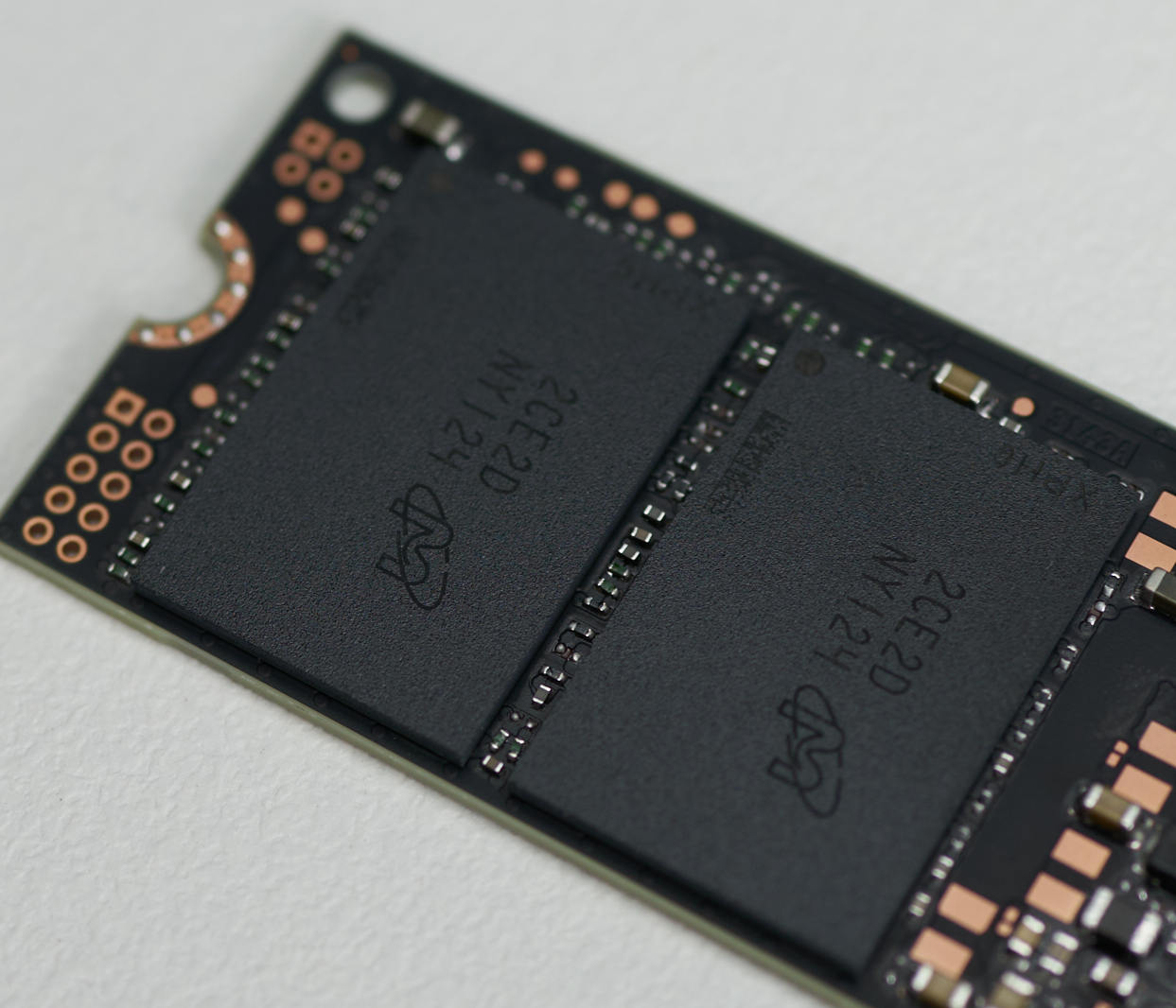 美光|美光自有方案，英睿达Crucial P5 PLUS评测