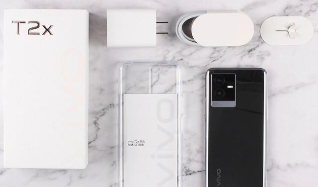 vivo|不敷衍用户，6000mAh新机跑出72万高分，vivo注重硬件配置了