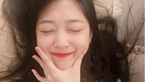 罗烈|1995年，28岁的她从13楼一跃而下，留下砸坏的汽车和罗烈的眼泪