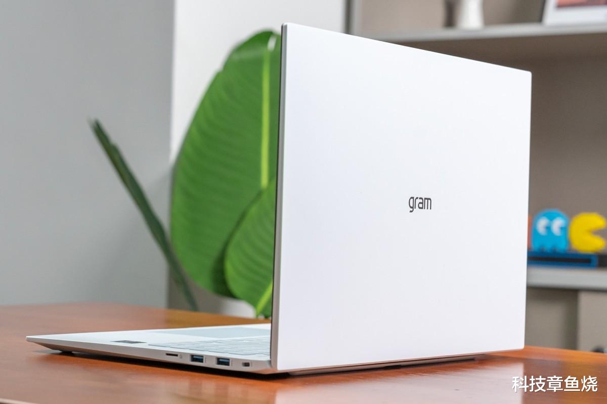 LG|两块屏幕打造高效办公组合，LG gram 16体验