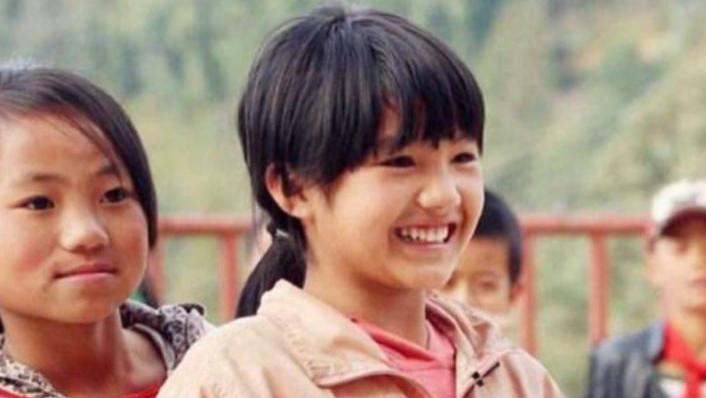 李勒优|《变形计》最幸运女孩李勒优：参加节目改变一生，城市妈妈宠成宝