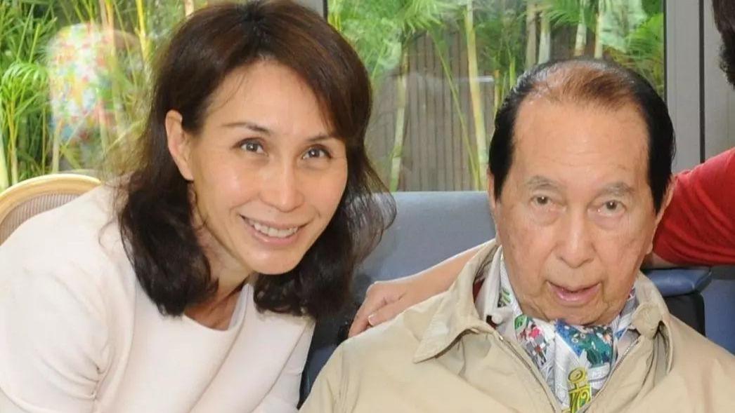 小姐姐|31岁女网友自曝与赌王私生子网恋，仅交往一周就被骗走48万