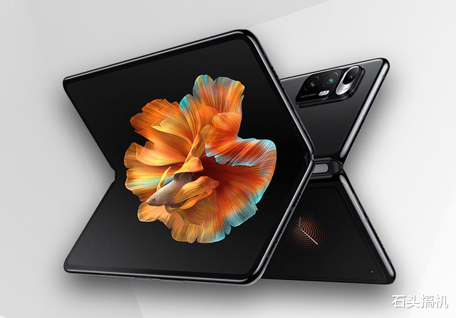 阿里巴巴|小米第二代折叠屏手机曝光:副屏不窄,不再是遥控器了