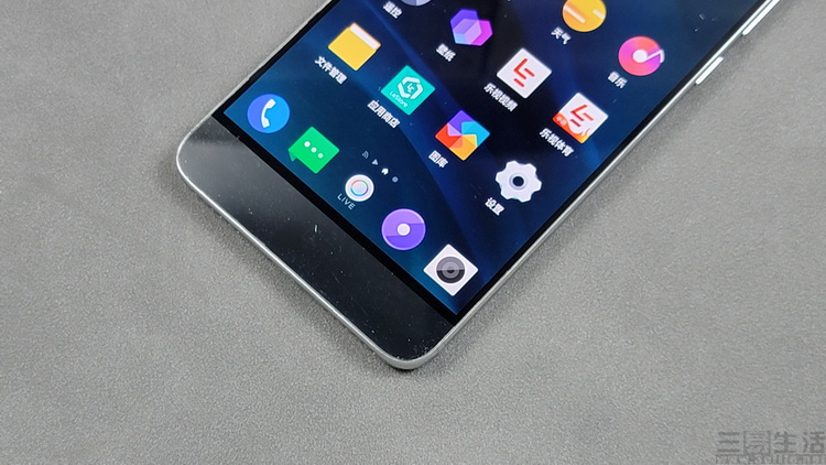 苹果|窘迫但依然可敬：测一台你从未见过的乐视手机