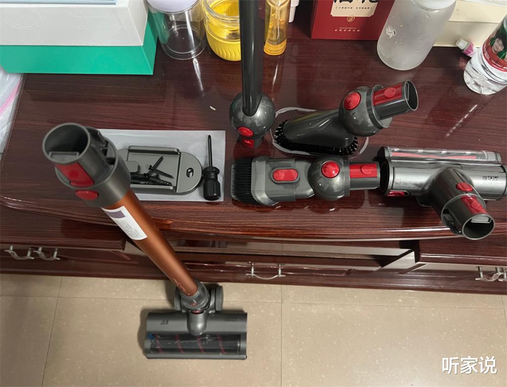 加湿器|金秋时节，哪些小家电值得买？这6件真的太实用，提升居家幸福感