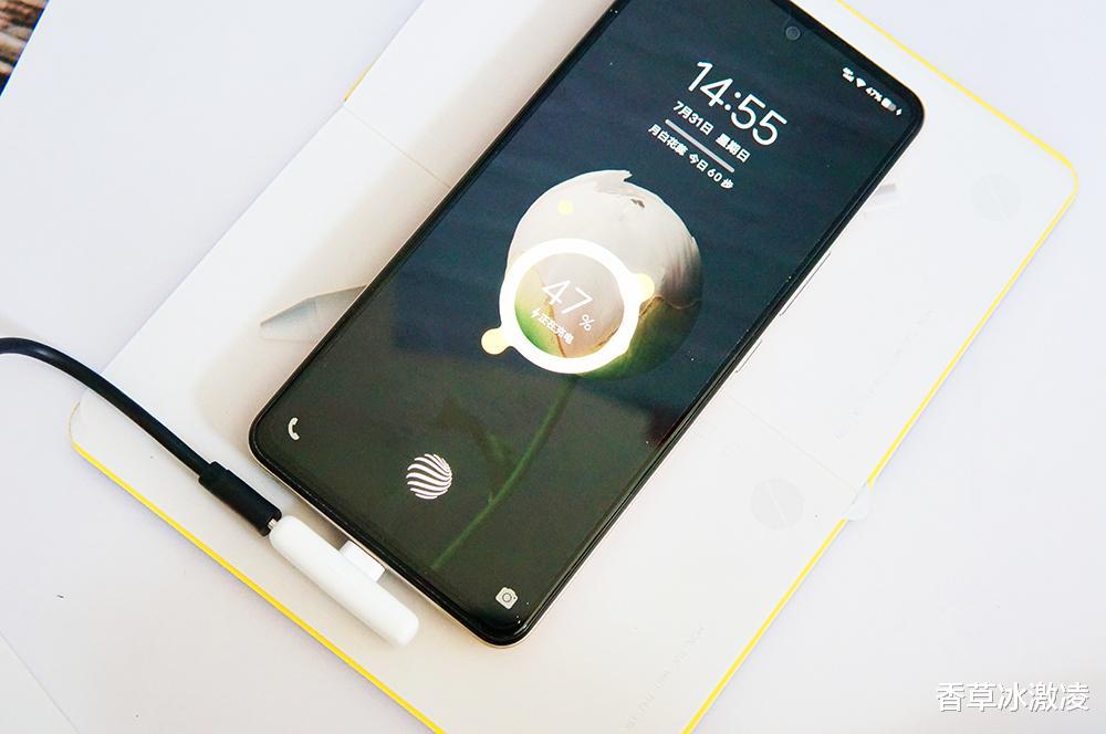 Instagram|简单好用,还能当快门线!映唛领夹麦克风体验