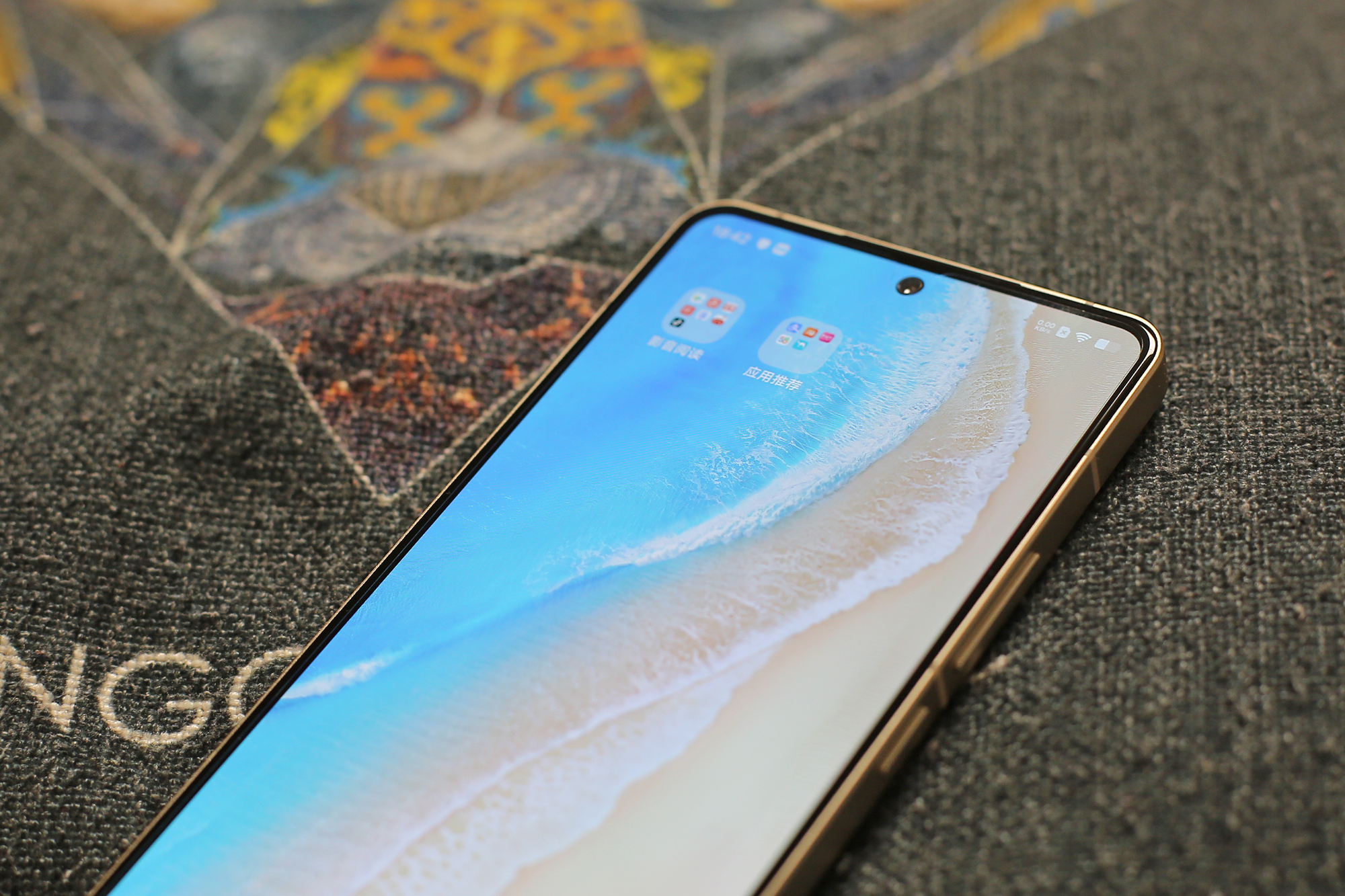 高通骁龙|一键出大片 帅爆朋友圈 评测靓仔又能打的vivo S15