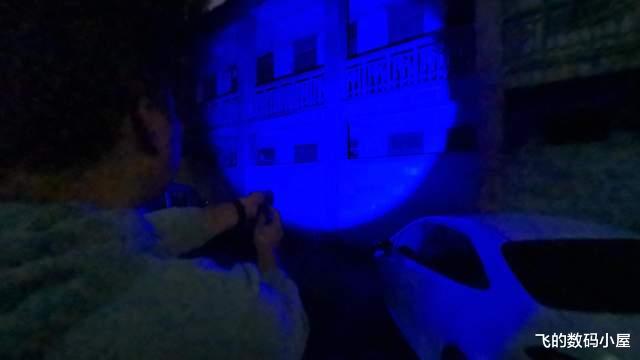 华为荣耀|纳拓雷鸣音乐手电体验:颠覆想象的设计,户外露营爱好者必入