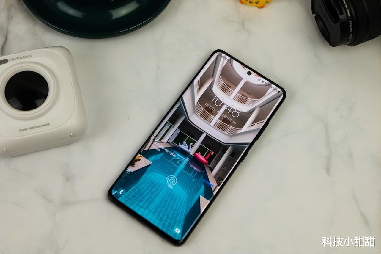 运营商|手机界的“刺客”,看着不值钱,其实比iphone还贵!