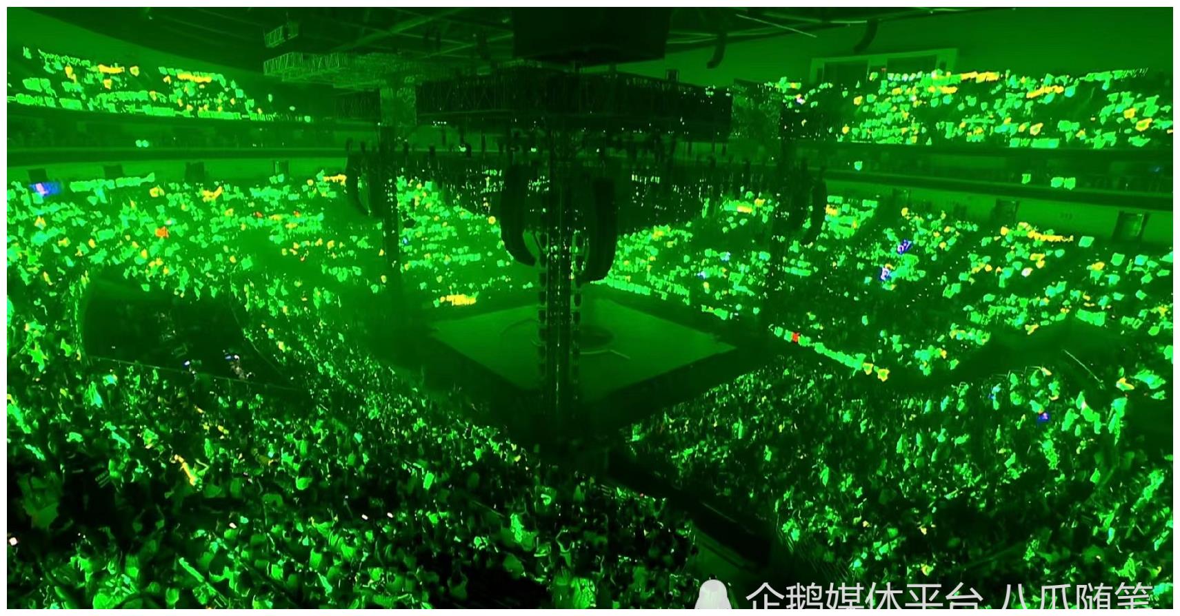 乐华家族演唱会拟定8月20日，王一博的舞台风格成为网友关注重点
