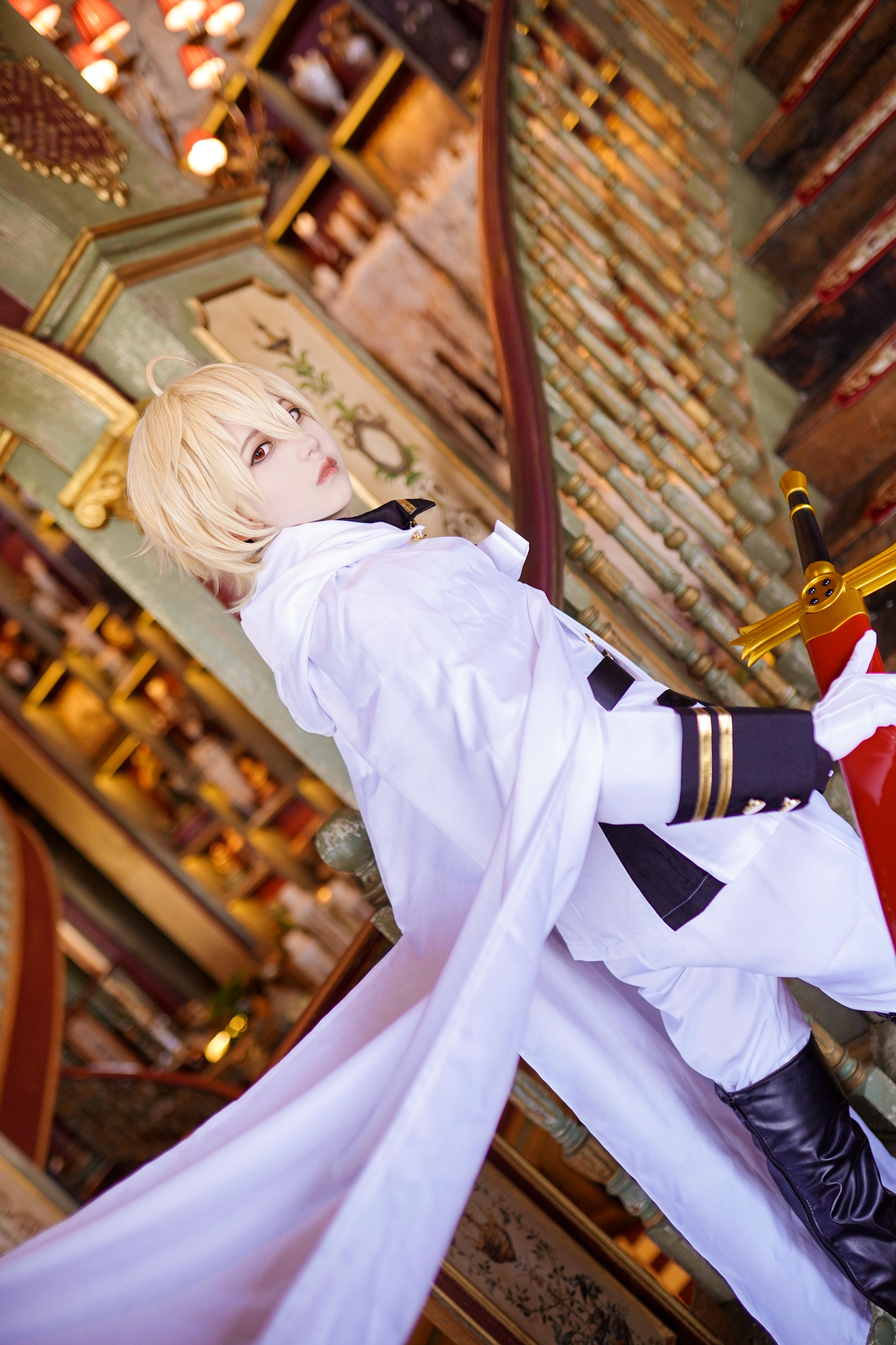 终结的炽天使|《终结的炽天使》百夜米迦尔cosplay