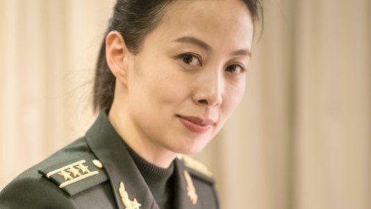 王亚平|王亚平跟爱人的最新照片，非常的朴素，丈夫年轻帅气有担当