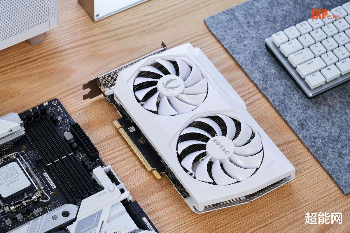 显卡|索泰RTX 3060Ti AMP 月白 GOC显卡图赏风清月白,玩趣自来