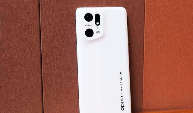 努比亚|OPPO价格底线破防,4nm机皇降下1200元,等等党恭喜了