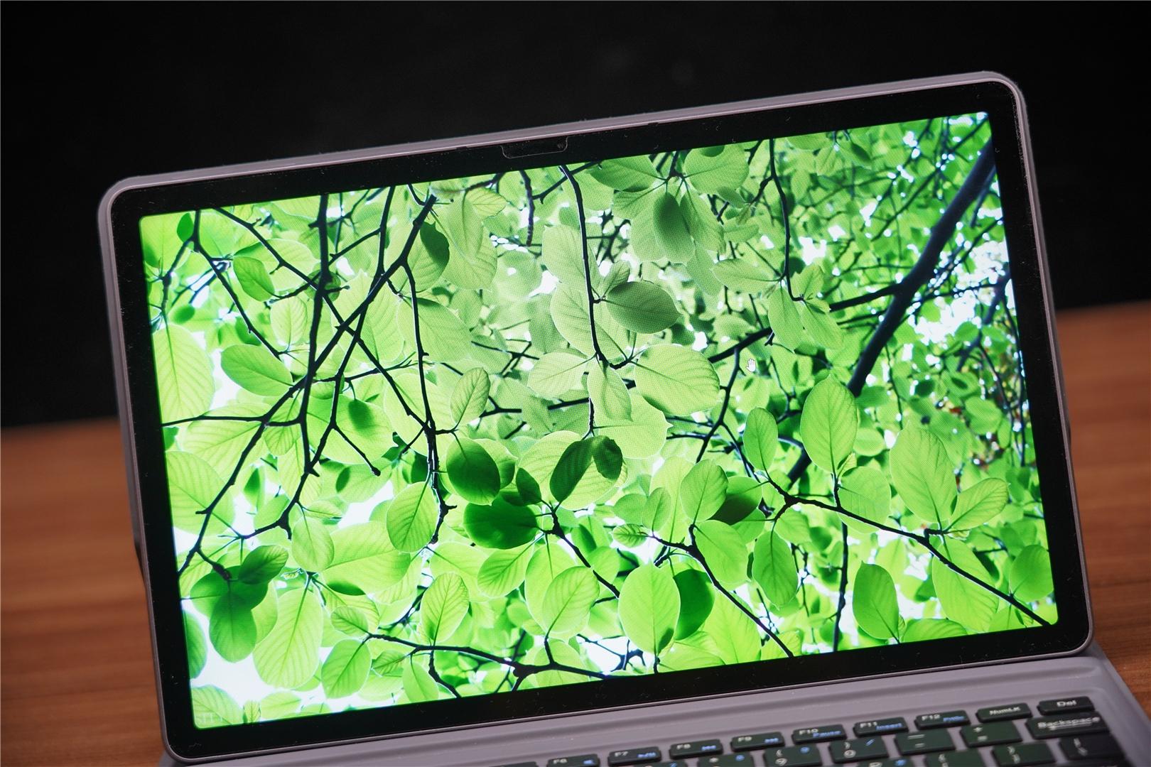 酷比魔方|酷比魔方涅槃之作,跑分80万,这款 iWork GT二合一平板值得考虑