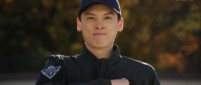 人物设定|德凯第一集各种伏笔与彩蛋,你看好后续剧情吗?你对此有何看法?