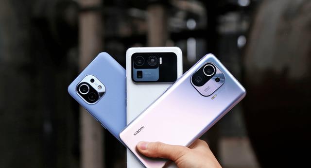 小米科技|买手机别太抠门,目前这2款手机口碑最好,用5年也不会卡顿