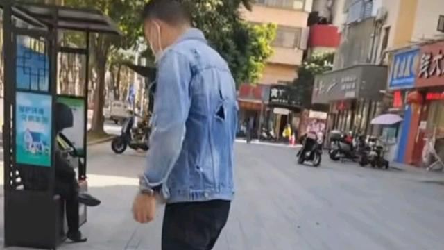 彭高峰|孙海洋苦练滑板碰花瓶，孙卓看热闹话语鼓励，好友彭高峰照片感怀