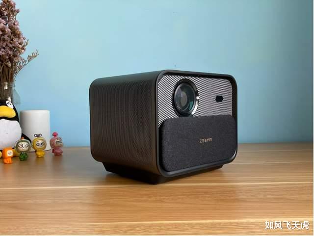 投影仪|一千元投影仪带来三五千元级别的享受?知麻Z1投影仪实际深度体验