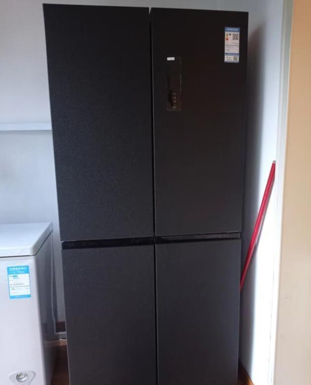 小米科技|tcl冰箱和美的冰箱哪个好?细节对比看质量