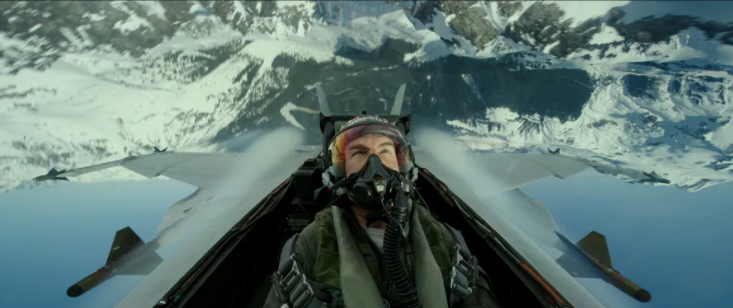《壯志凌云2》演員都會開飛機 「阿湯哥」親自設計「飛行訓練」 壯志凌云2阿湯哥真的開飛機嗎 壯志凌云2 湯姆開飛機