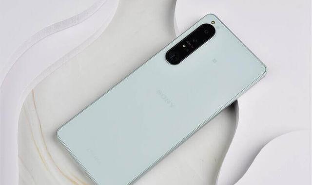 索尼Xperia|索尼Xperia1IV体验评测:85-125mm连续光学变焦